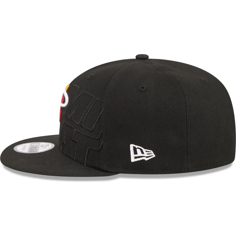 kepure-plokscia-juoda-snapback-9fifty-draft-edition-2023-miami-heat-nba-new-era