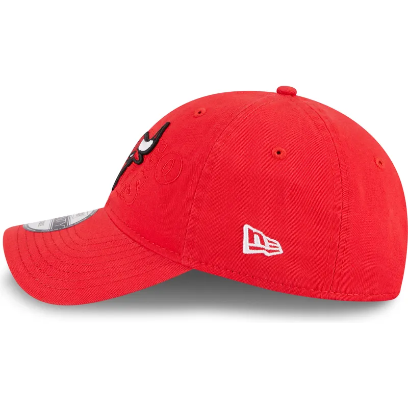 kepure-islenkta-raudona-reguliuojamas-9twenty-draft-edition-2023-chicago-bulls-nba-new-era