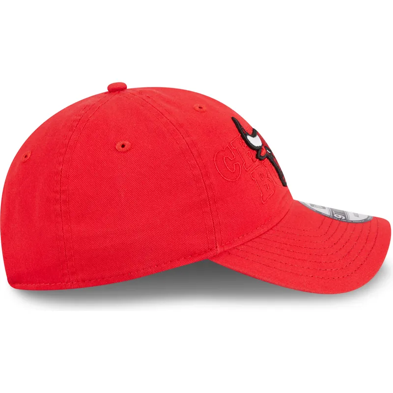 kepure-islenkta-raudona-reguliuojamas-9twenty-draft-edition-2023-chicago-bulls-nba-new-era
