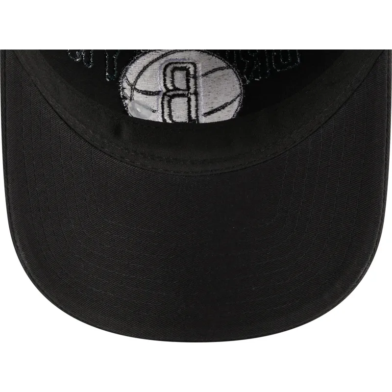 kepure-islenkta-juoda-reguliuojama-juostele-9twenty-draft-edition-2023-brooklyn-nets-nba-new-era