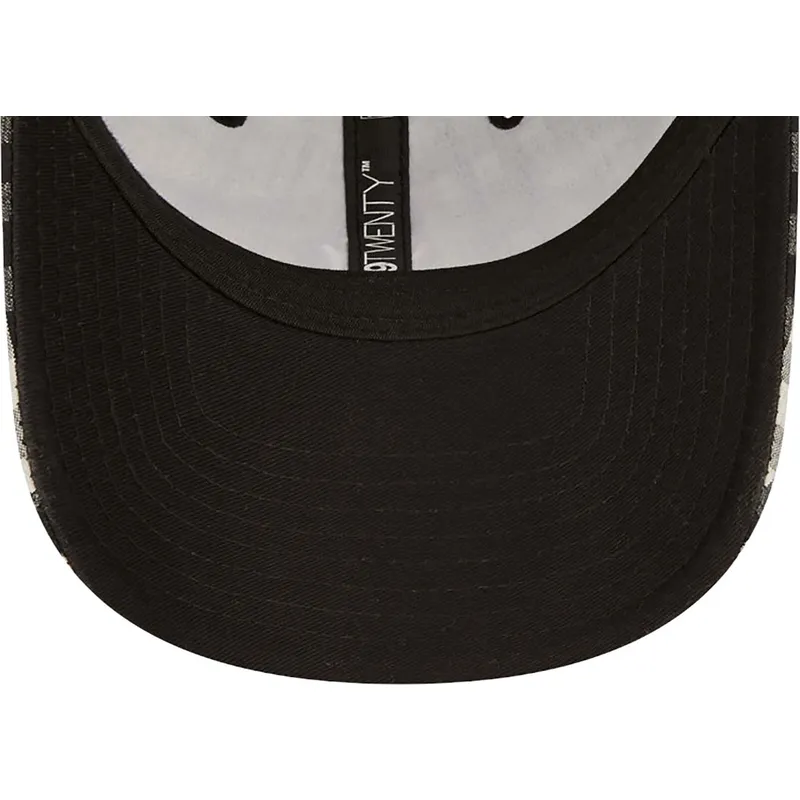 kepure-islenkta-juoda-reguliuojamas-9twenty-gingham-new-york-yankees-mlb-new-era