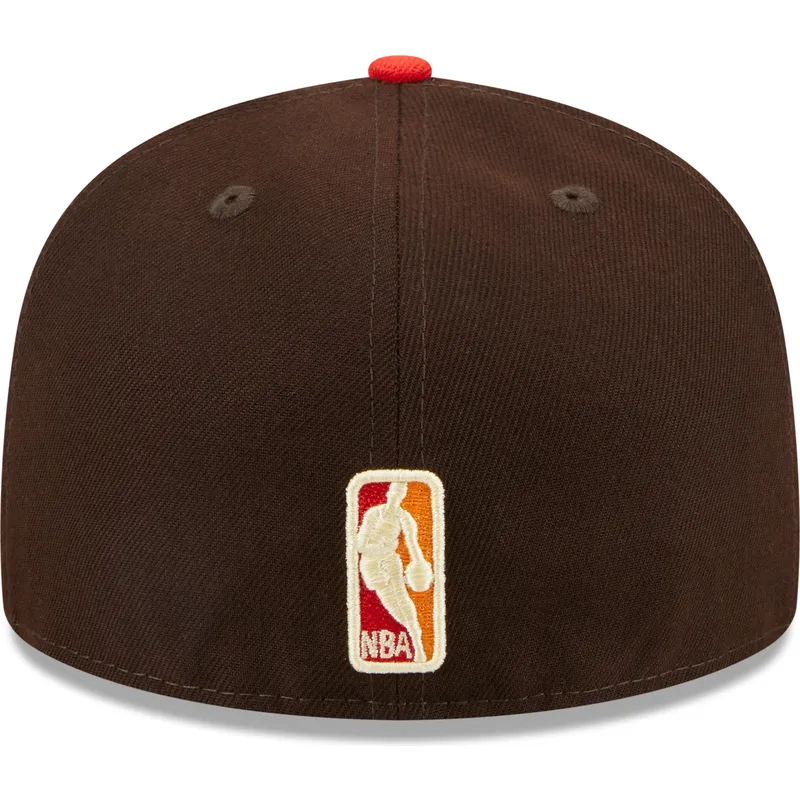cap-plokscia-brown-ajustada-59fifty-the-elements-fire-pin-miami-heat-nba-new-era