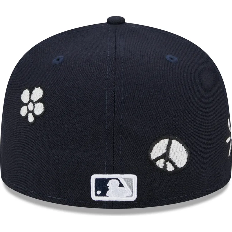 kepure-plokscia-tamsiai-melyna-priglundanti-59fifty-sunlight-pop-new-york-yankees-mlb-new-era