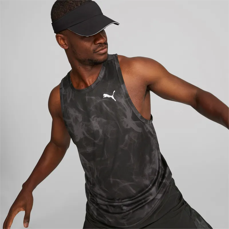 snapeliai-islenkta-juoda-reguliuojamas-running-puma