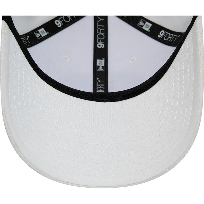 cap-islenkta-white-adjustable-strap-9forty-repreve-tottenham-hotspur-football-club-premier-league-new-era
