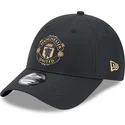 kepure-islenkta-juoda-reguliuojamas-dorado-9forty-manchester-united-football-club-premier-league-new-era