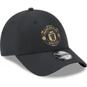kepure-islenkta-juoda-reguliuojamas-dorado-9forty-manchester-united-football-club-premier-league-new-era
