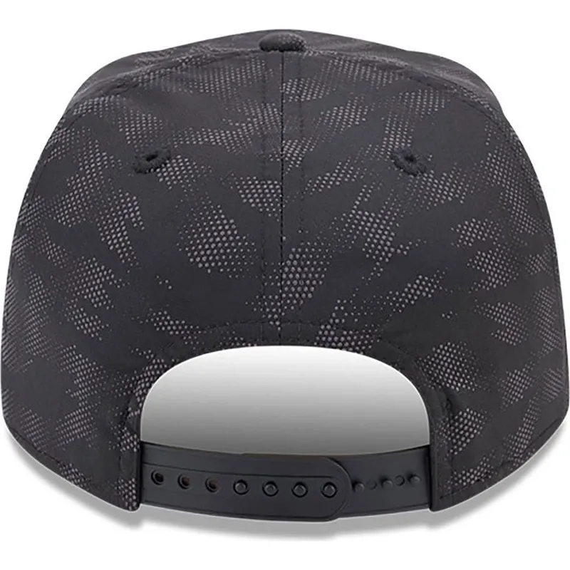 czarna-czapka-z-zakrzywionym-daszkiem-snapback-9fifty-stretch-snap-reflective-camo-manchester-united-football-club-premier-leagu