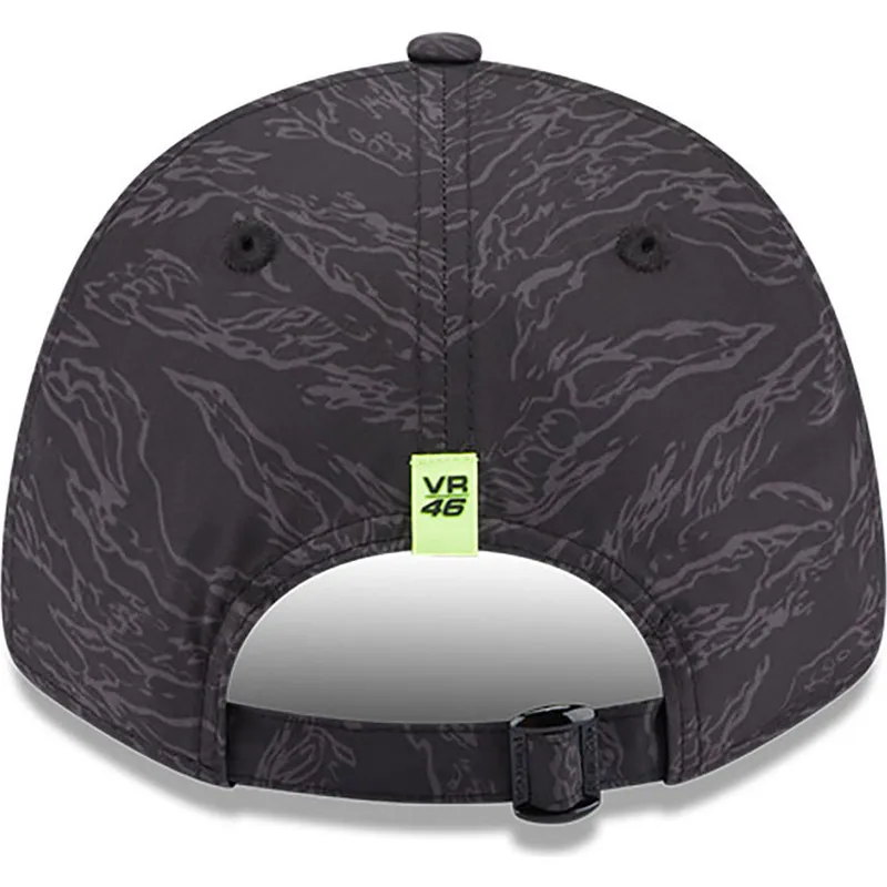 kepure-islenkta-juoda-reguliuojamas-9forty-all-over-print-valentino-rossi-vr46-motogp-new-era kepure-islenkta-juoda-reguliuojamas-9forty-all-over-print-valentino-rossi-vr46-motogp-new-era