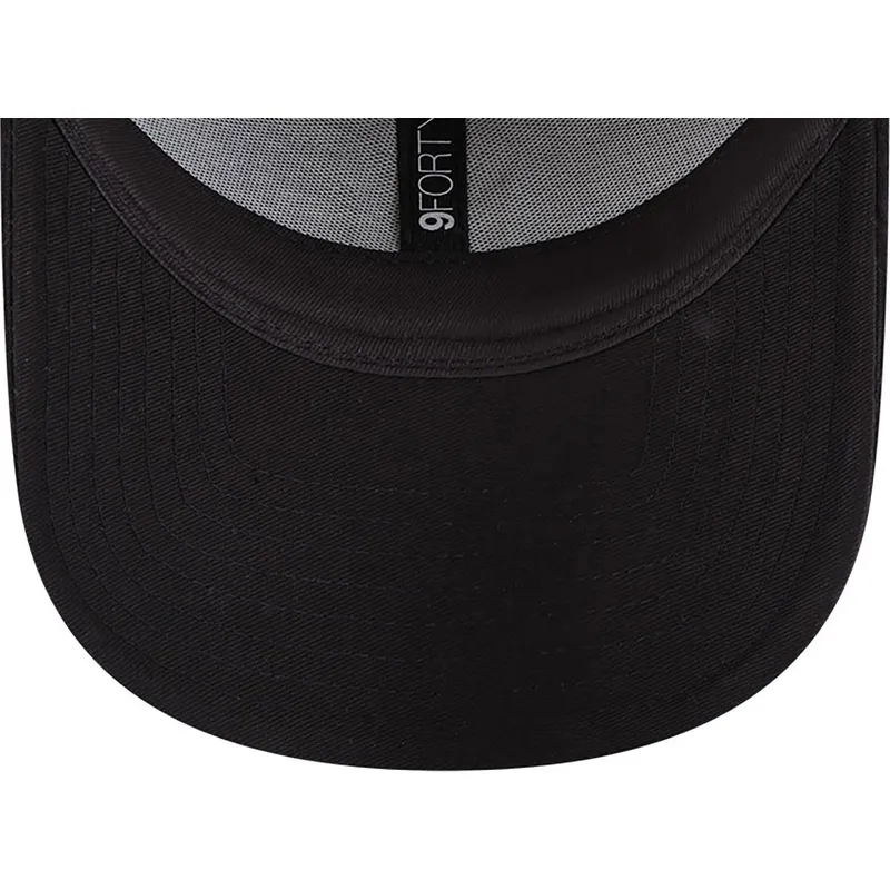 kepure-islenkta-juoda-reguliuojamas-9forty-cord-new-york-yankees-mlb-new-era