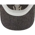kepure-islenkta-pilka-reguliuojamas-9twenty-tweed-pack-new-york-yankees-mlb-new-era