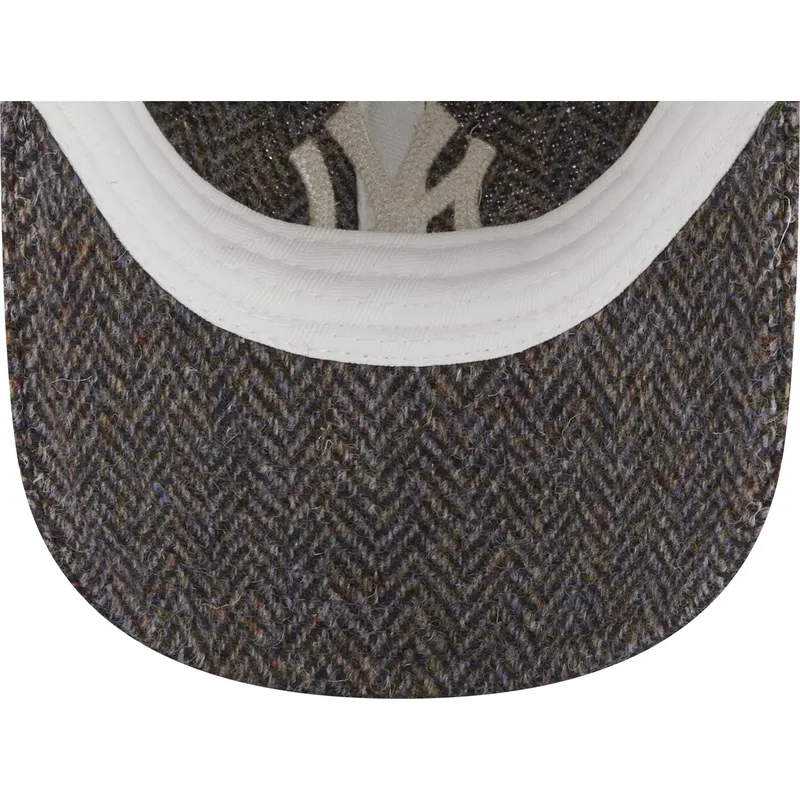 kepure-islenkta-pilka-reguliuojamas-9twenty-tweed-pack-new-york-yankees-mlb-new-era
