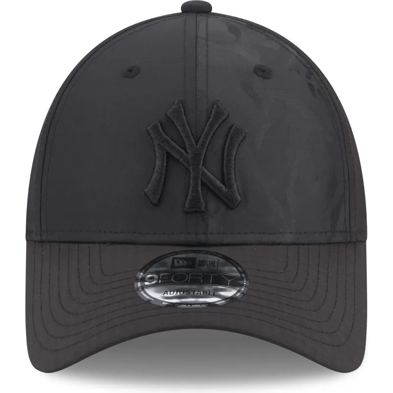kepure-islenkta-juoda-reguliuojamas-9forty-multi-texture-new-york-yankees-mlb-new-era kepure-islenkta-juoda-reguliuojamas-9forty-multi-texture-new-york-yankees-mlb-new-era