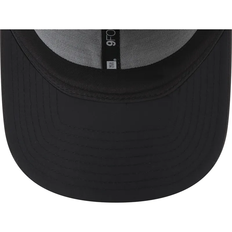 kepure-islenkta-juoda-reguliuojamas-9forty-multi-texture-new-york-yankees-mlb-new-era kepure-islenkta-juoda-reguliuojamas-9forty-multi-texture-new-york-yankees-mlb-new-era