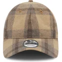 kepure-islenkta-ruda-reguliuojamas-9twenty-check-new-era