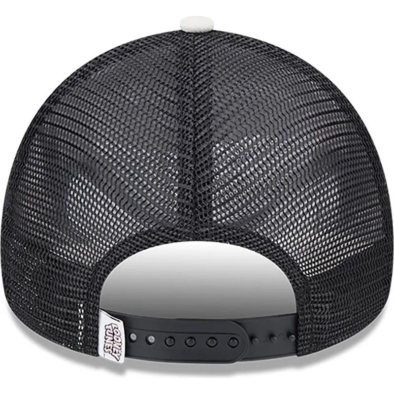 kepure-islenkta-smelio-snapback-a-frame-bugs-bunny-y-pato-lucas-looney-tunes-new-era kepure-islenkta-smelio-snapback-a-frame-bugs-bunny-y-pato-lucas-looney-tunes-new-era