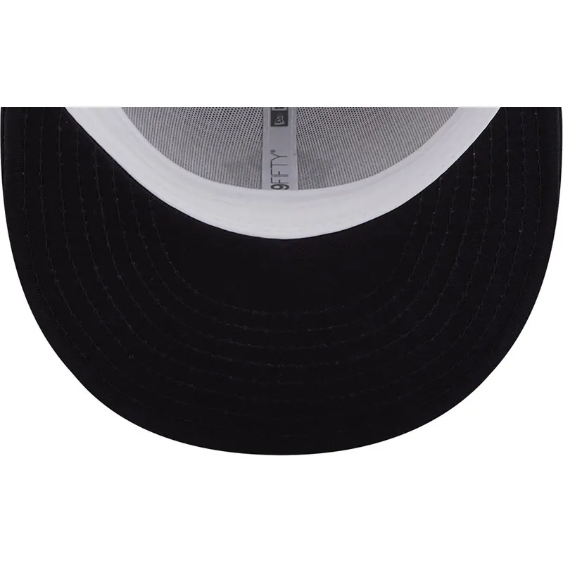 biala-i-granatowa-plaska-czapka-snapback-z-granatowym-logo-9fifty-white-crown-patch-new-york-yankees-mlb-new-era