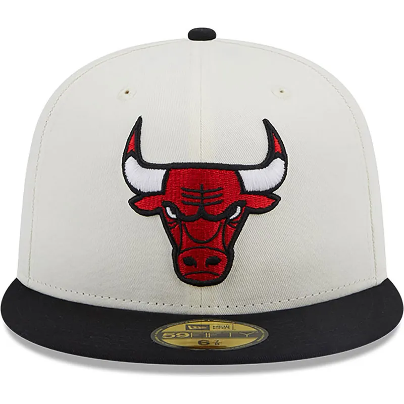 kepure-plokscia-balta-priglundanti-59fifty-championships-chicago-bulls-nba-new-era