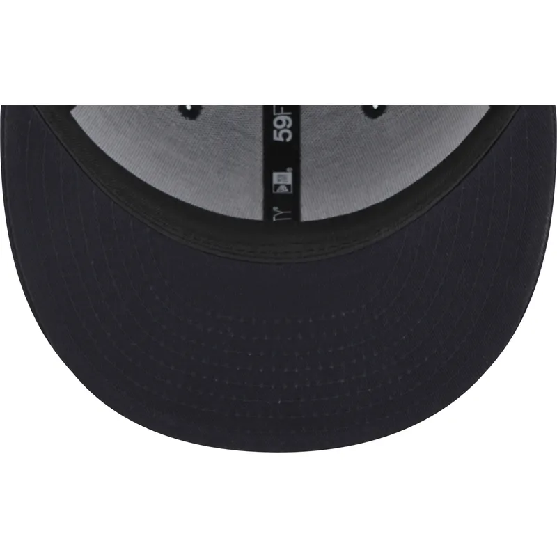 kepure-plokscia-tamsiai-melyna-priglundanti-59fifty-team-outline-new-york-yankees-mlb-new-era