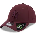 kepure-islenkta-raudona-reguliuojamas-9forty-repreve-new-york-yankees-mlb-new-era