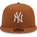 kepure-plokscia-ruda-snapback-9fifty-league-essential-new-york-yankees-mlb-new-era
