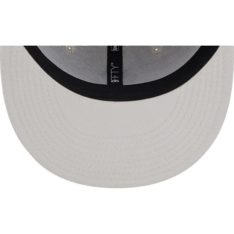 kepure-plokscia-smelio-snapback-9fifty-league-essential-new-york-yankees-mlb-new-era