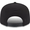 kepure-plokscia-juoda-snapback-9fifty-league-essential-new-york-yankees-mlb-new-era