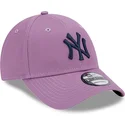 kepure-islenkta-violetine-reguliuojamas-9forty-league-essential-new-york-yankees-mlb-new-era
