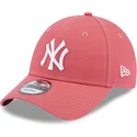 kepure-islenkta-rozine-reguliuojamas-9forty-league-essential-new-york-yankees-mlb-new-era