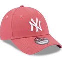 kepure-islenkta-rozine-reguliuojamas-9forty-league-essential-new-york-yankees-mlb-new-era