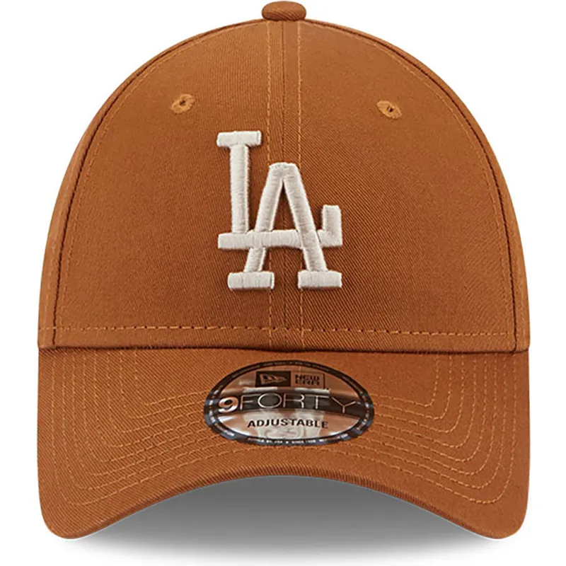 kepure-islenkta-ruda-reguliuojamas-9forty-league-essential-los-angeles-dodgers-mlb-new-era