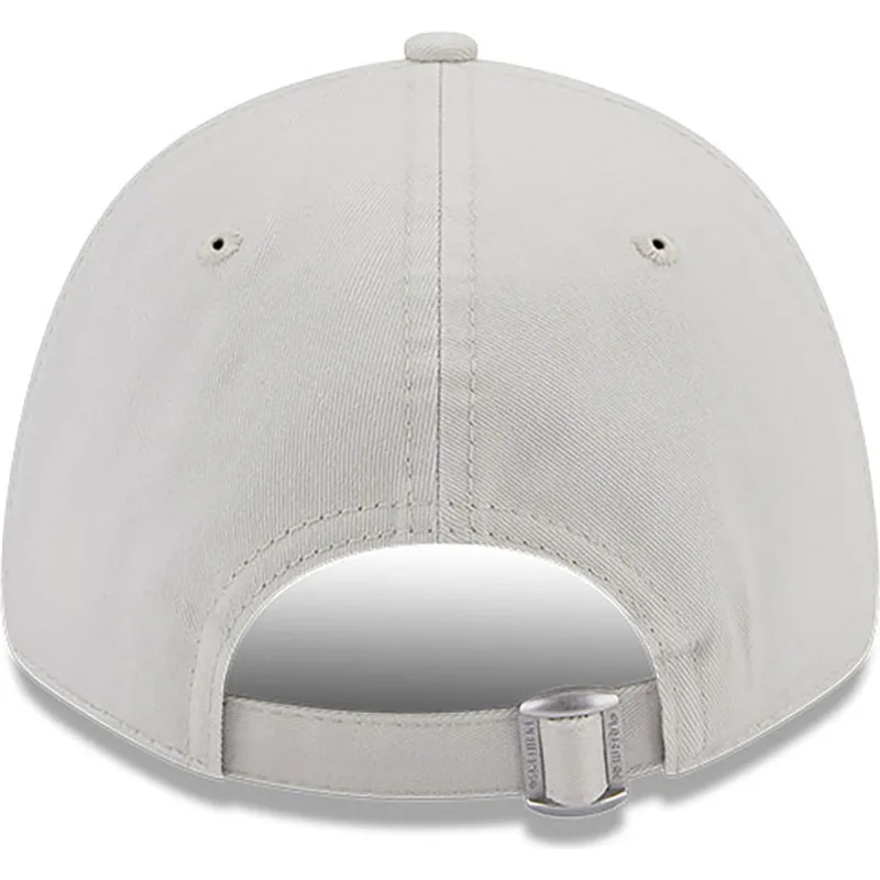 cap-islenkta-beige-adjustable-strap-marron-9forty-league-essential-chicago-white-sox-mlb-new-era cap-islenkta-beige-adjustable-strap-marron-9forty-league-essential-chicago-white-sox-mlb-new-era