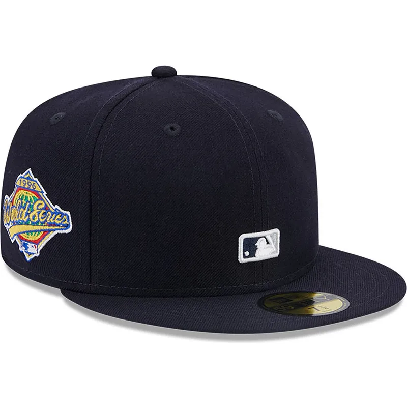 kepure-plokscia-tamsiai-melyna-priglundanti-59fifty-reverse-new-york-yankees-mlb-new-era