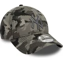kepure-islenkta-kamufliazas-reguliuojamas-9forty-all-over-print-painted-new-york-yankees-mlb-new-era