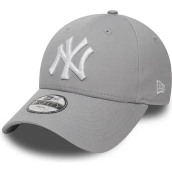 Szara regulowana czapka z daszkiem dla chłopca 9FORTY Essential New York Yankees MLB New Era