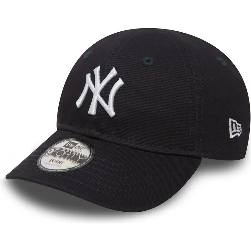 kepure-islenkta-melyna-reguliuojama-juostele-vaikams-9forty-essential-new-york-yankees-mlb-new-era