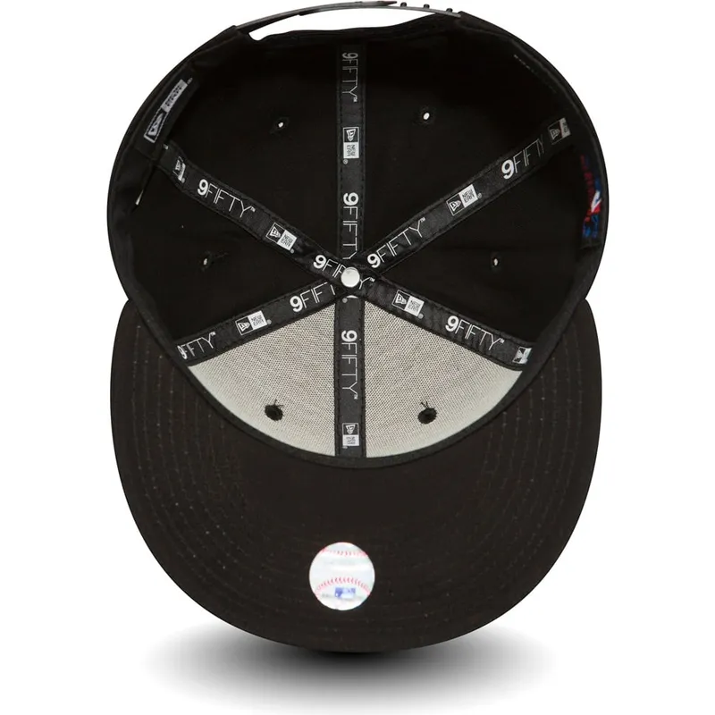 cap-plokscia-black-snapback-9fifty-black-on-black-new-york-yankees-mlb-new-era