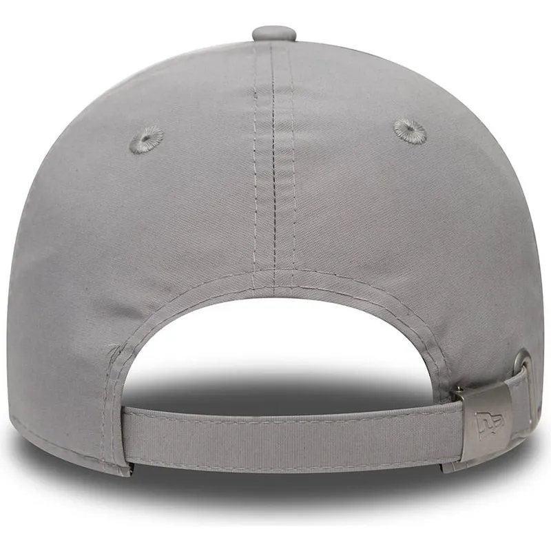 kepure-islenkta-pilka-reguliuojama-juostele-9forty-flawless-new-york-yankees-mlb-new-era