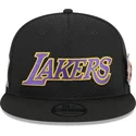 cap-plokscia-black-snapback-9fifty-post-up-pin-los-angeles-lakers-nba-new-era