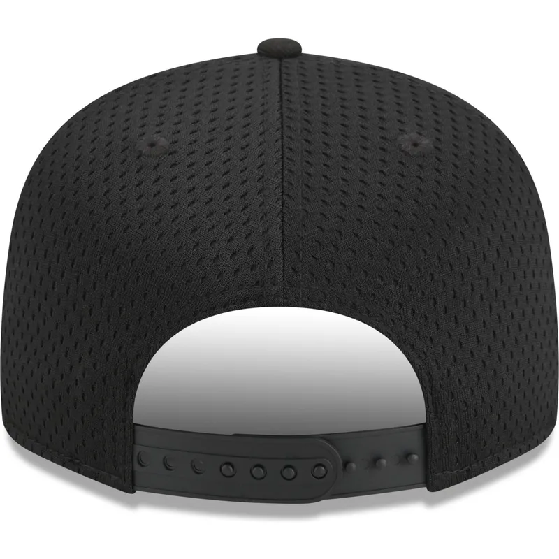 kepure-plokscia-juoda-snapback-9fifty-post-up-pin-los-angeles-lakers-nba-new-era