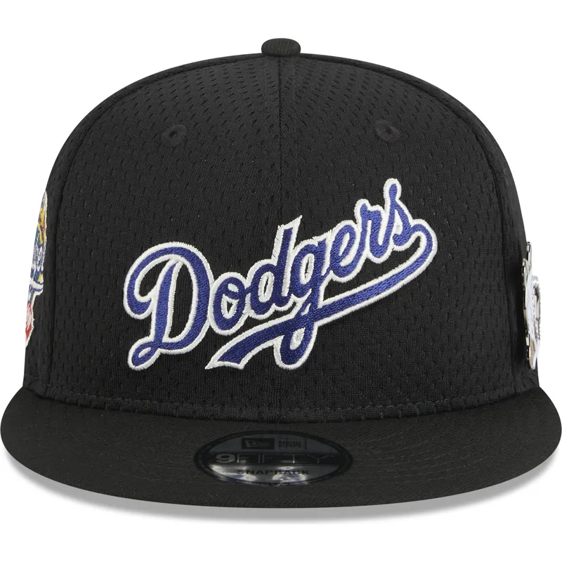 kepure-plokscia-juoda-snapback-9fifty-post-up-pin-los-angeles-dodgers-mlb-new-era