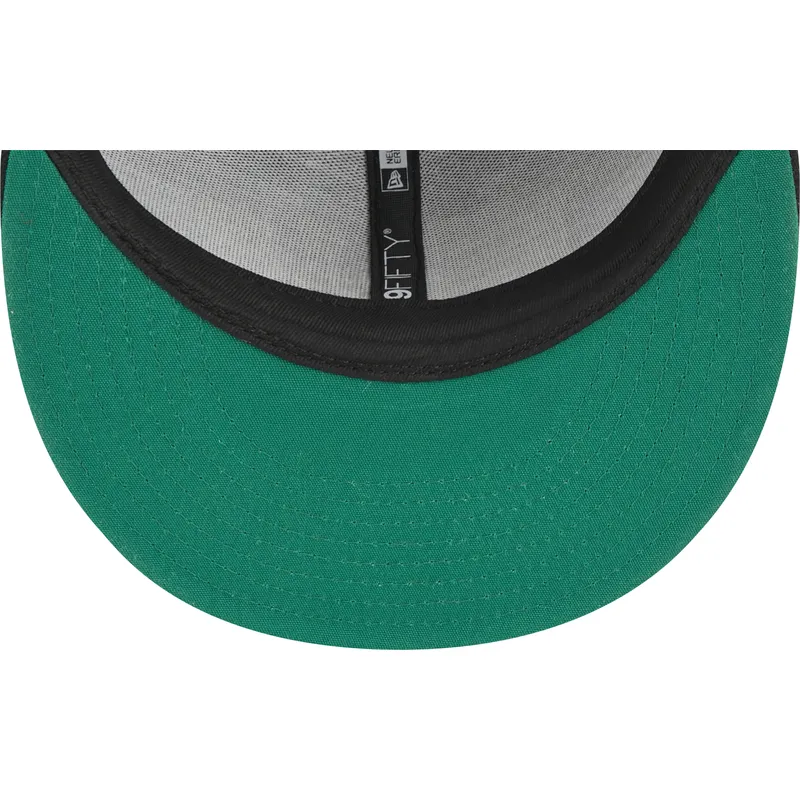 czarna-plaska-czapka-snapback-9fifty-post-up-pin-chicago-bulls-nba-new-era