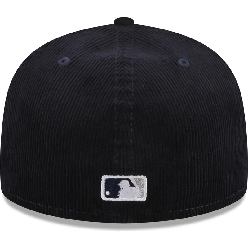 kepure-plokscia-tamsiai-melyna-priglundanti-59fifty-throwback-cord-new-york-yankees-mlb-new-era
