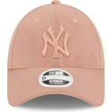 kepure-islenkta-rozine-reguliuojamas-9forty-velour-new-york-yankees-mlb-new-era