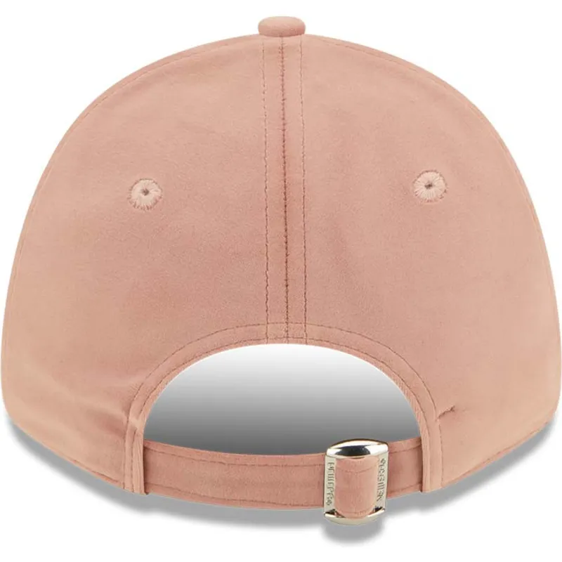 kepure-islenkta-rozine-reguliuojamas-9forty-velour-new-york-yankees-mlb-new-era