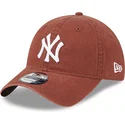 kepure-islenkta-ruda-reguliuojamas-9twenty-league-essential-new-york-yankees-mlb-new-era