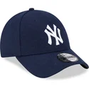 kepure-islenkta-tamsiai-melyna-reguliuojamas-9forty-essential-melton-wool-new-york-yankees-mlb-new-era