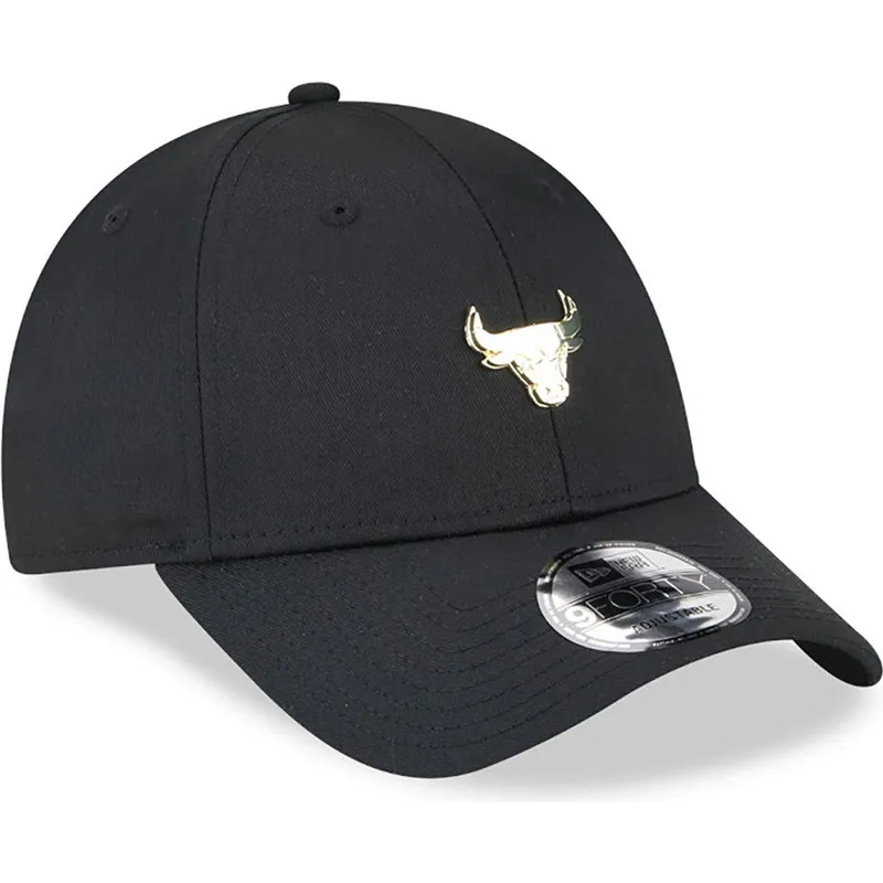 kepure-islenkta-juoda-reguliuojamas-9forty-pin-chicago-bulls-nba-new-era
