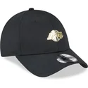 kepure-islenkta-juoda-reguliuojamas-9forty-pin-los-angeles-lakers-nba-new-era