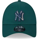 zielona-zakrzywiona-czapka-regulowana-9forty-check-infill-new-york-yankees-mlb-od-new-era
